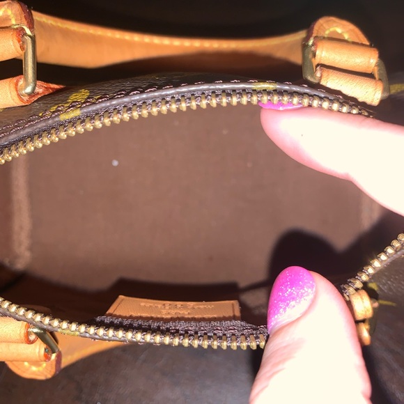 Authentic Louis Vuitton Speedy HL (Rare) - Picture 7 of 14